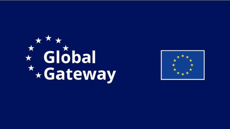 Logo Global Gateway e bandiera dell'Unione Europea su sfondo blu
