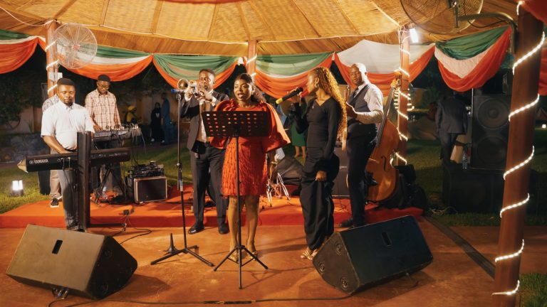 Foto degli ospiti italiani, nigeriani e della comunità internazionale presenti alla celebrazione dell'ottantesima Festa della Repubblica Italiana a Abuja il 2 Giugno 2026, organizzato dall'Ambasciata d'Italia.